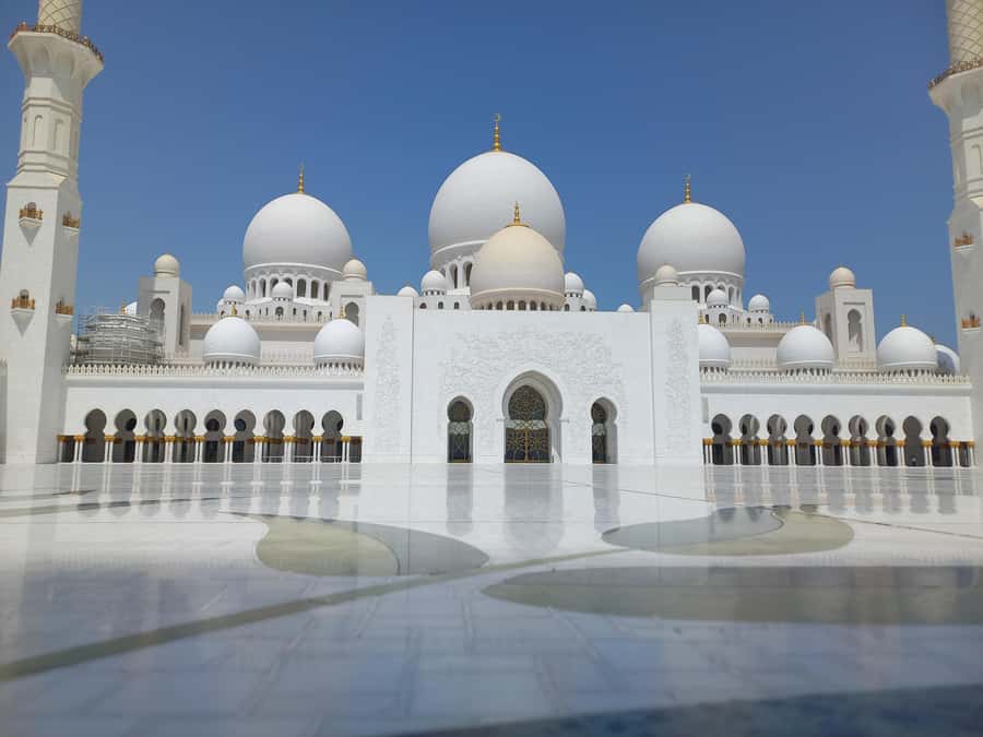 Discover Abu Dhabi: A Full-Day Tour with Lunch - Key points to know before you book