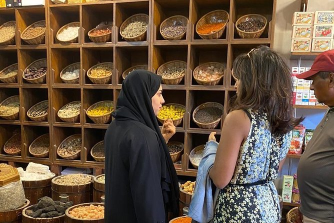 Downtown Walking tour with Emirati local - Timing, meeting point, and walking comfort
