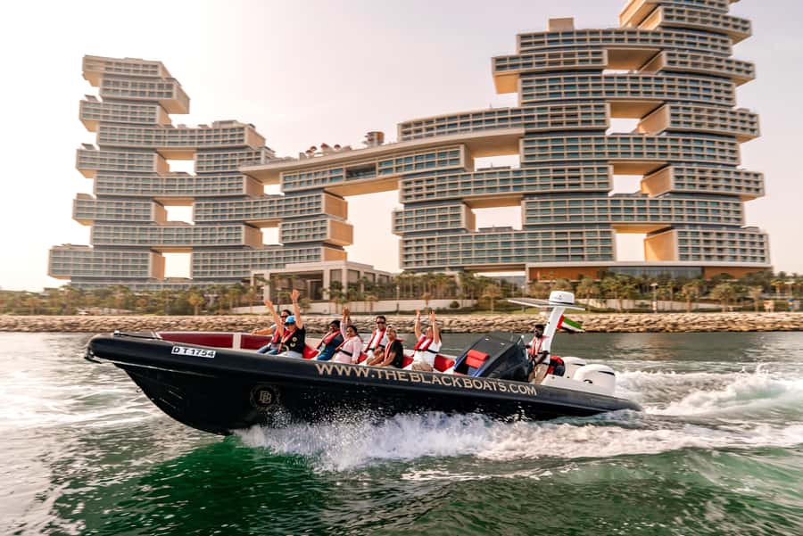 Dubai: 100-Min Speed Boat Tour, Atlantis & Burj Al Arab View - Dubai Marina Canal and Bluewaters Island