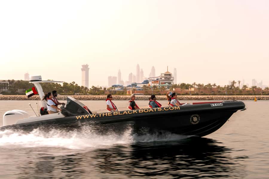 Dubai: 100-Min Speed Boat Tour, Atlantis & Burj Al Arab View - Palm Jumeirah from the water