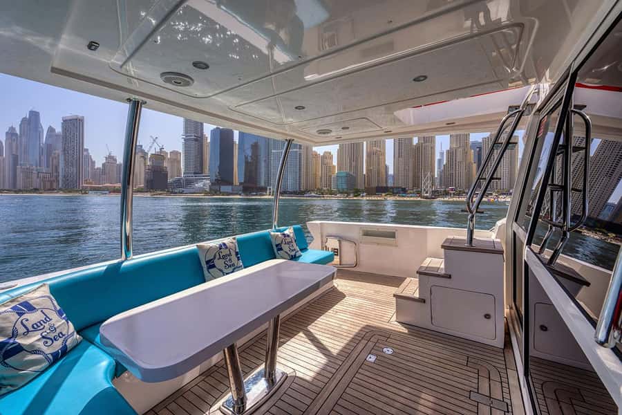 Dubai: 2-Hour Private Yacht Cruise around Burj Al-Arab - Key points at a glance