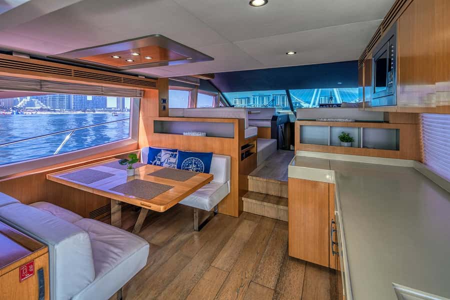 Dubai: 2-Hour Private Yacht Cruise around Burj Al-Arab - The yacht: open deck, fly bridge, and indoor saloon
