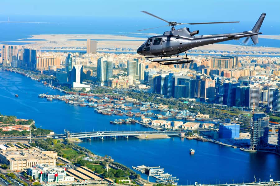 Dubai: 22-Minute Helicopter Flight - Palm Jumeirah and Atlantis