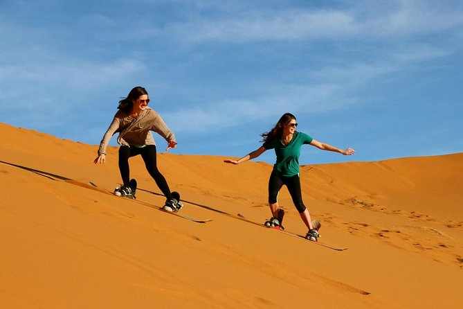 Dubai 30 Mins Quad Bike Desert Drive & Safari - Morning - Photo stops on the highest red dunes