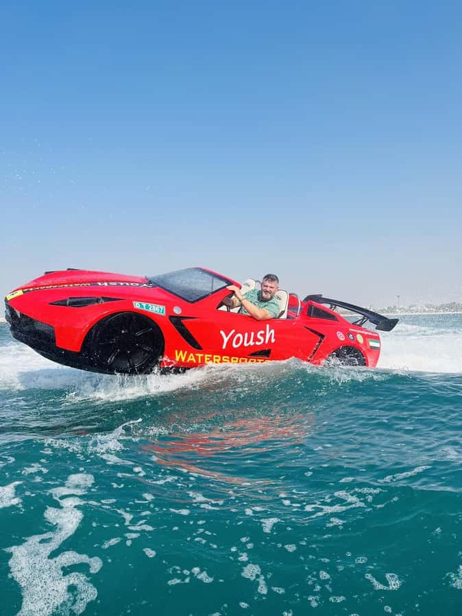 Dubai: 30-Minute Jet Car Tour of Burj Al Arab with Ice Cream - Who will enjoy this most?