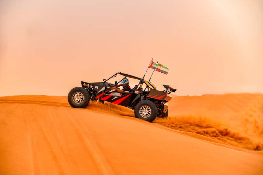 Dubai: 3000cc V6 Dune Buggy & Sandboarding -Private Tour - Who will enjoy this most
