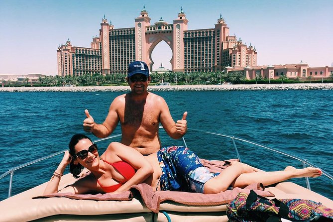 Dubai 3h Sea escape: Swim! Tan! Sightsee! - Palm Jumeirah from the Gulf