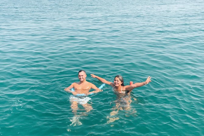 Dubai 3h Sea escape: Swim! Tan! Sightsee! - The swim stop and time to relax