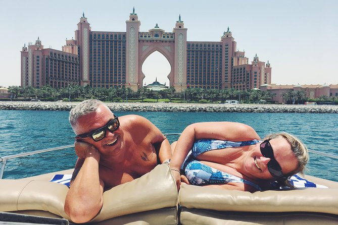 Dubai 3h Sea escape: Swim! Tan! Sightsee! - Captains, photos, and the human side of the trip