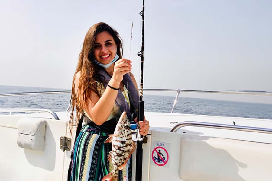Dubai: 4-Hour Deep Sea Fishing, Trolling, Casting - Meeting at Dubai Marina West
