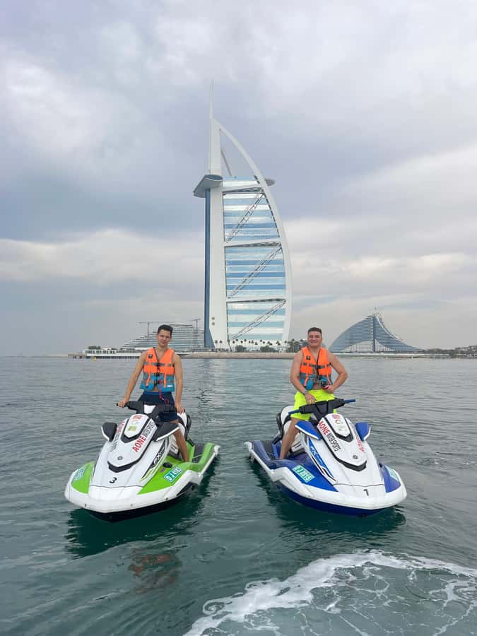 Dubai: 45-Minute Jet Ski Ride - Photos and videos without carrying your phone