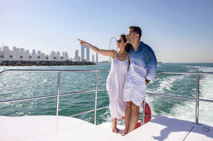 Dubai: Abra Boat Tour in Dubai Marina, Ain Dubai, JBR - Jumeirah Beach Residence from the water