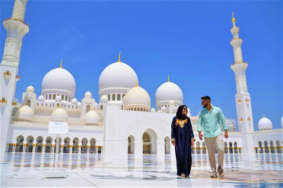 Dubai: Abu Dhabi Grand Mosque, Palace, and Heritage Village - Sheikh Zayed Grand Mosque, the main event