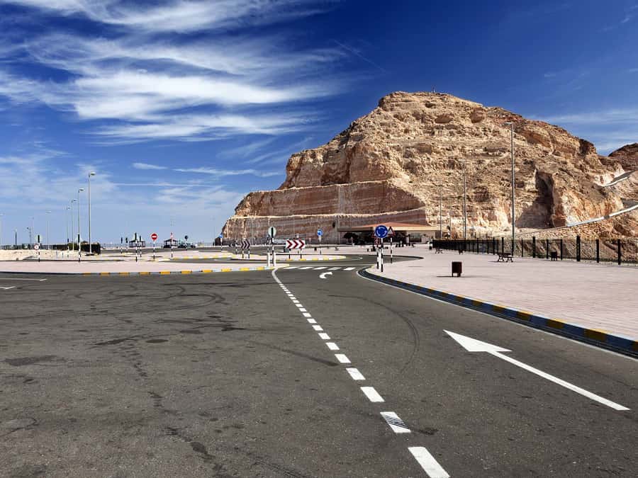 Dubai: Al Ain Oasis, Camel Market, Old Museum & Jebel Hafeet - Jebel Hafeet and the view over Al Ain