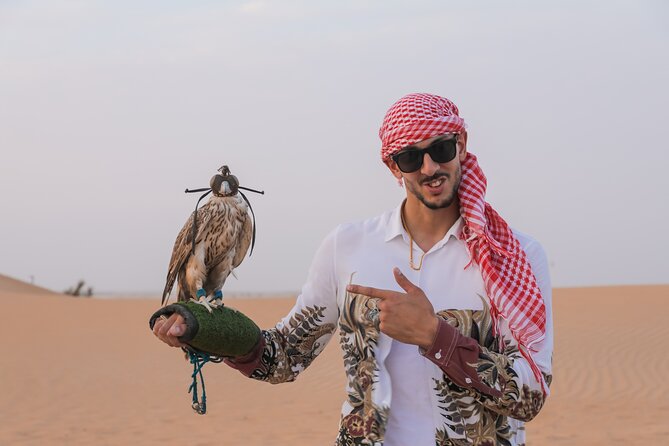 Dubai: Al Marmoom Oasis Vintage Safari: Camels, Stargazing & Meal - The camel caravan: authentic feel, short ride