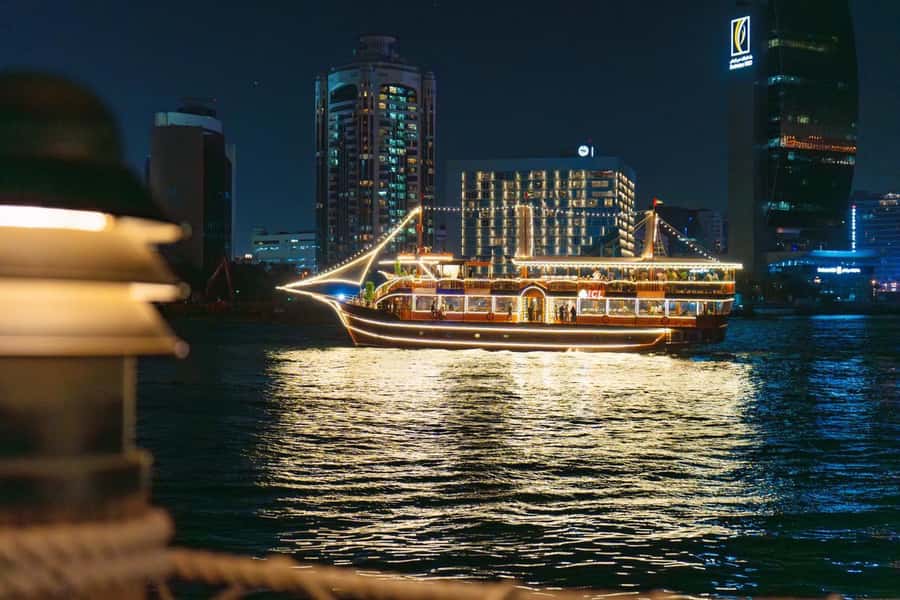 Dubai: Al Seef Largest Dhow Dinner Cruise with Live Show - What the 1.5-hour cruise feels like