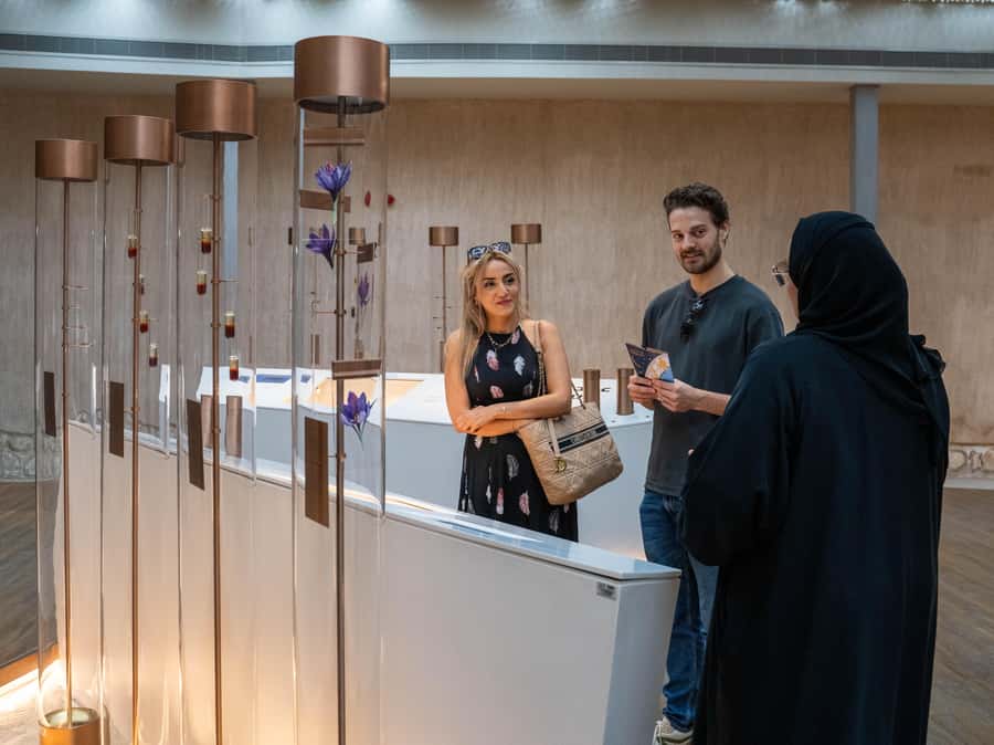 Dubai: Al Shindagha Museum Entry Ticket - From perfume and jewelry to traditional crafts
