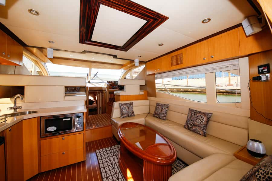 Dubai: Atlantis and Burj Al Arab Cruise on Luxury Yacht - What the $365 private price buys you
