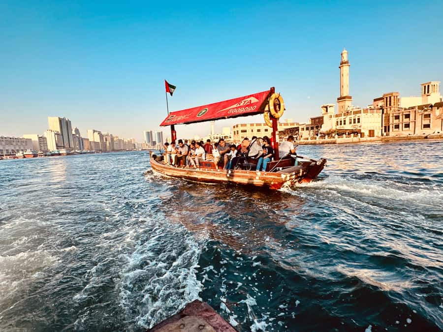 Dubai: Authentic Old Town, Souks, Tastings & Abra Boat Tour - What the Guides Add