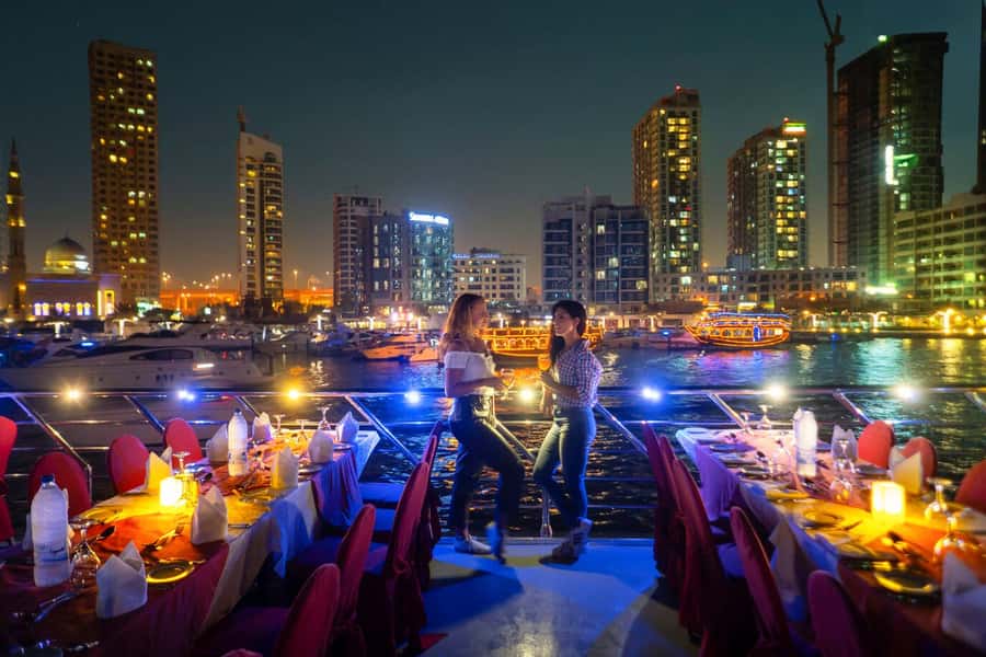 Dubai: Big Bus Panoramic Night Tour & Optional Dinner Cruise - Starting at Dubai Mall and finding your seat