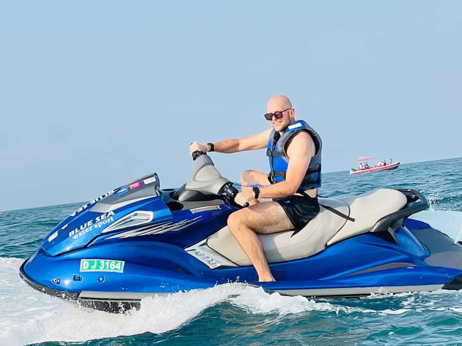 Dubai: Burj Al Arab and Atlantis Jet Ski Tour - Languages, group size, and booking flexibility