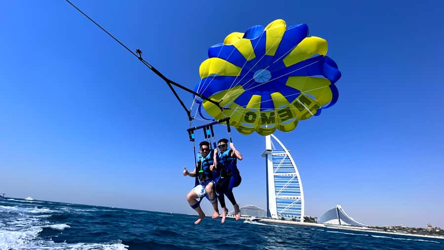 Dubai: Burj Al Arab Parasailing, Ice Cream, Pics, and Videos - The Burj Al Arab view depends on the wind