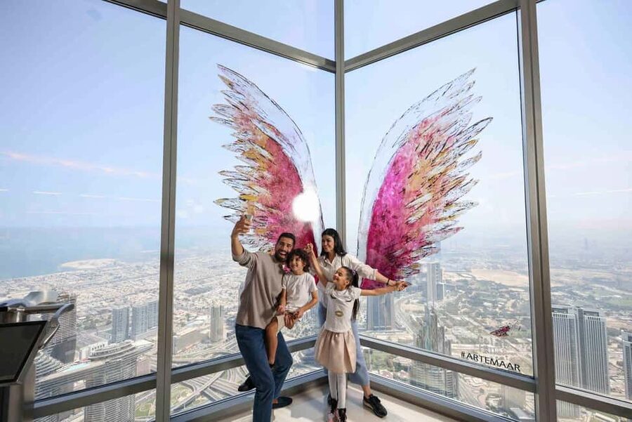 Dubai: Burj Khalifa Level 124, 125 & Edge Walk at Sky Views - Level 125 and the wider Dubai view