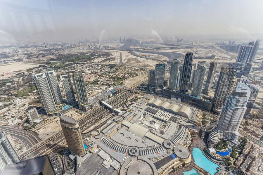 Dubai: Burj Khalifa Sky Level 148, 124, & 125 Entry Ticket - Watching the Dubai Fountain from above