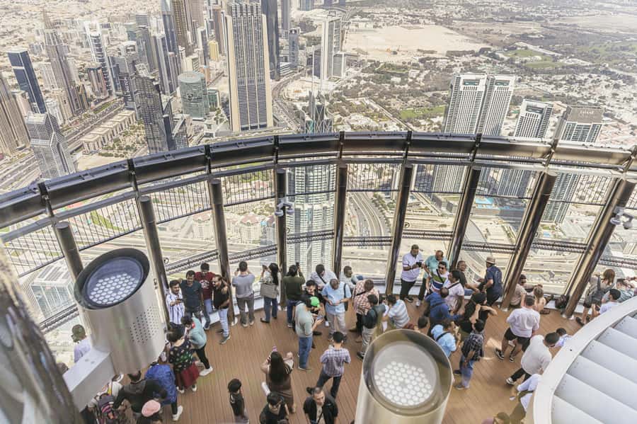 Dubai: Burj Khalifa Sky Level 148, 124, & 125 Entry Ticket - The view from 555 meters