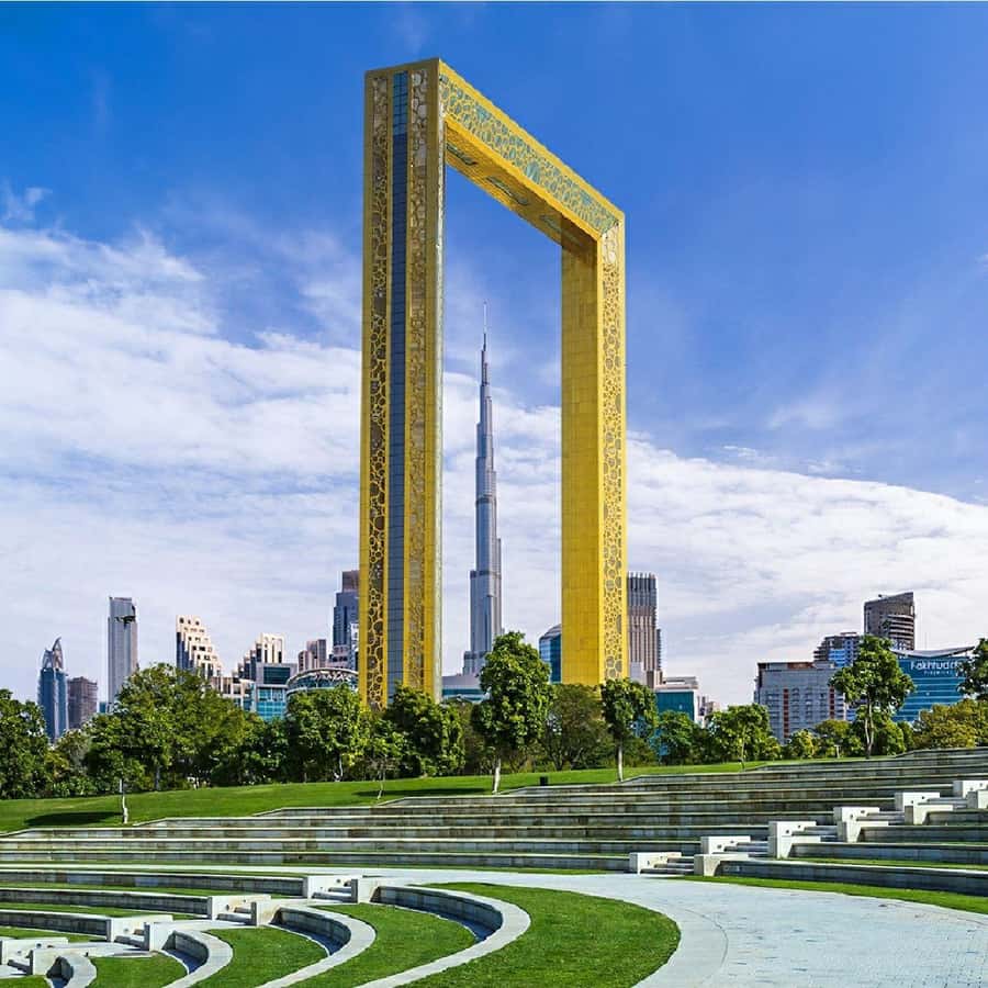 Dubai: City Highlights Private Layover Tour with Transfer - Seeing Dubai in two different acts