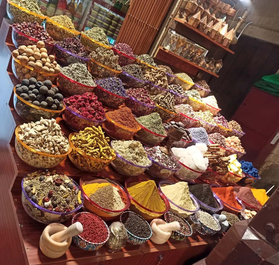 Dubai: City Highlights Tour with Blue Mosque & Street Food - Who should book this $46 experience?