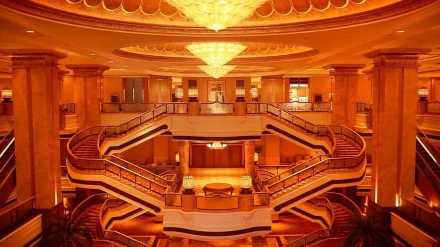 Dubai: Combo Abu Dhabi Grand Mosque tour & Dubai City tour - Who should book this long UAE sampler