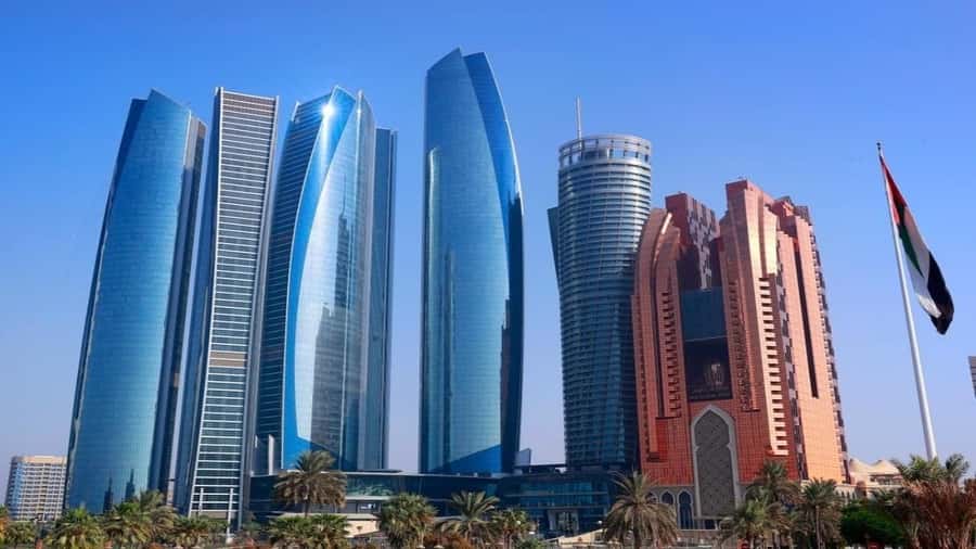 Dubai: Combo Abu Dhabi Grand Mosque tour & Dubai City tour - Dubai’s modern icons from Palm Jumeirah to Dubai Marina