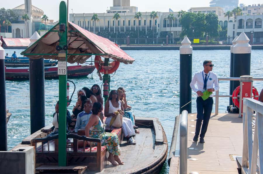 Dubai: Complete Day Tour with Optional Lunch - Emirates Mall and Ski Dubai
