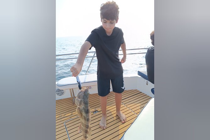 Dubai Deep Sea Fishing 4 hours + BBQ of Catch - Timing, weather, and cancellation rules