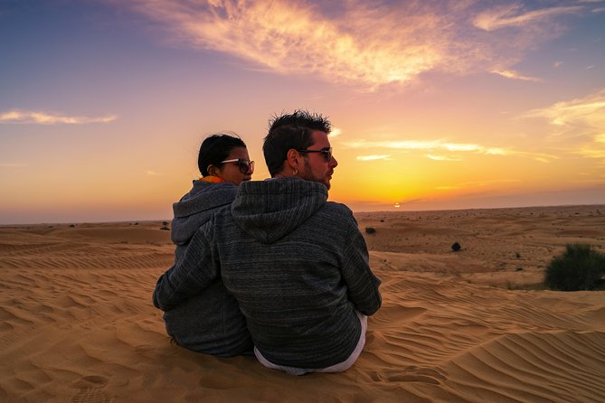 Dubai Desert Discovery: Red Dunes Safari, Sandboard & Camel Ride - Morning or afternoon: choose based on your priorities