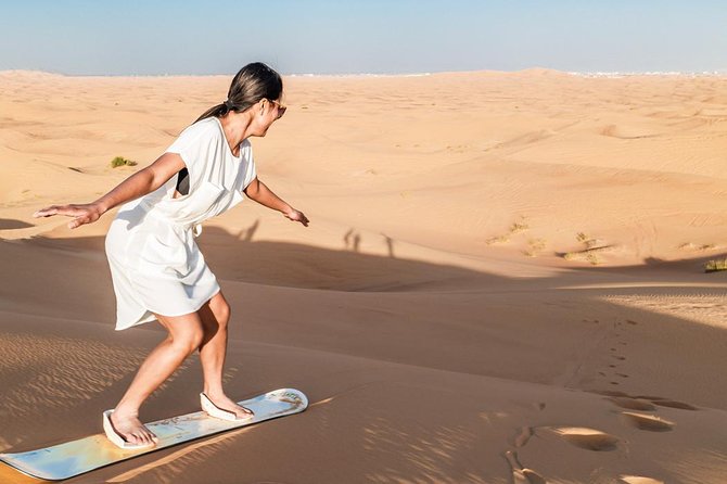 Dubai Desert Journey: Red Dunes Safari with BBQ in Bedouin Camp - BBQ dinner and three evening performances
