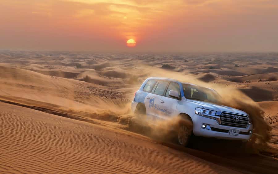 Dubai: Desert Safari with Camp, Dinner, & Optional Overnight - Key points to know before you book
