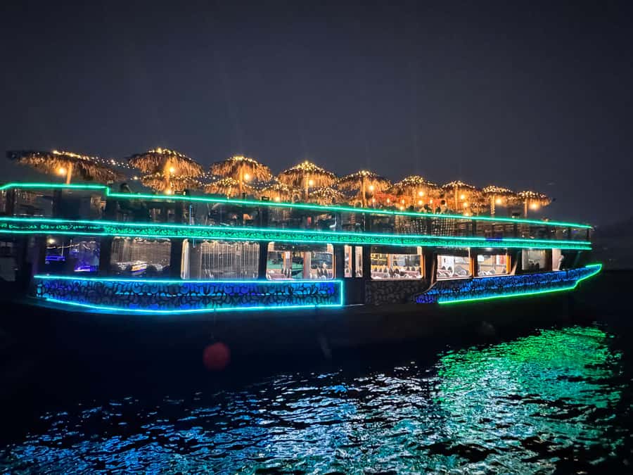 Dubai Dhow Cruise Creek,Marina Shows,Buffet & Drinks options - Dubai Marina: the better night view