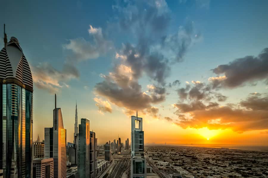 Dubai: Dinner in the Sky Experience - The views: Marina towers, Palm Jumeirah, and Burj Al Arab