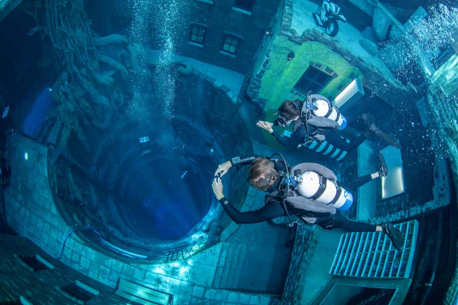 Dubai: Discover Scuba Dive for Beginners at Deep Dive - What makes Deep Dive Dubai different
