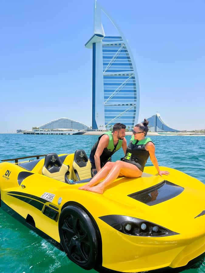 Dubai: Dubai Marina Jetcar Ride - The two minute safety briefing