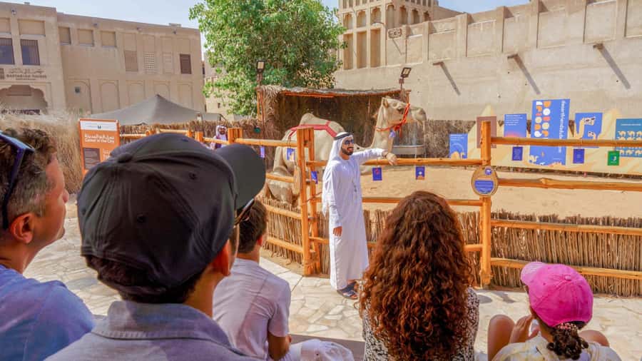 Dubai: Emirati Cultural Experience with Emirati Meal - Meeting at the Heritage House
