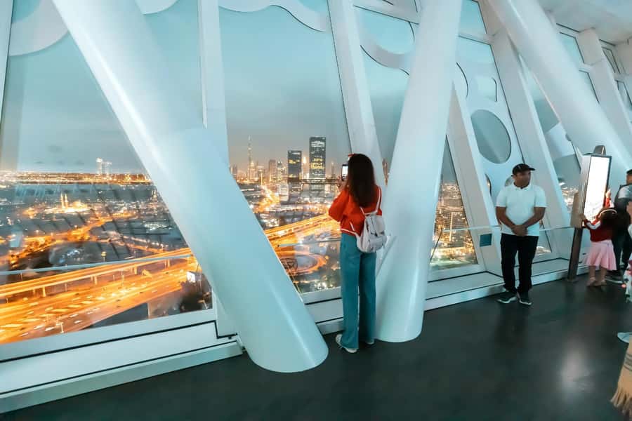 Dubai: Entry Ticket to the Dubai Frame with Deck Access - Why Dubai Frame makes sense as a first viewpoint