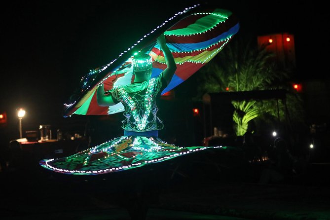 Dubai Evening Desert Safari, Camel Ride, Sandboarding & BBQ Dinner - Clothing, fitness and family considerations