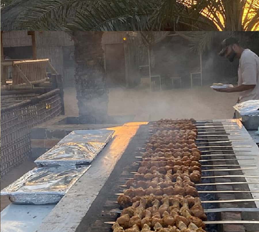 Dubai: Evening Tour with Quad Biking, Camel Ride, and BBQ - The desert station: a useful pause before the action