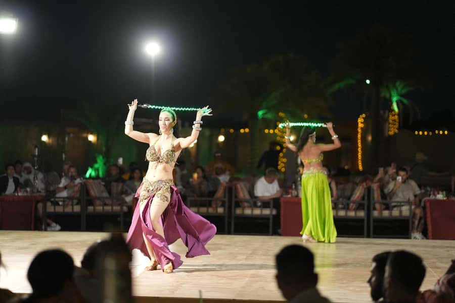 Dubai: Experience 60 Minutes Quad bike & BBQ Dinner - Who should choose this desert experience