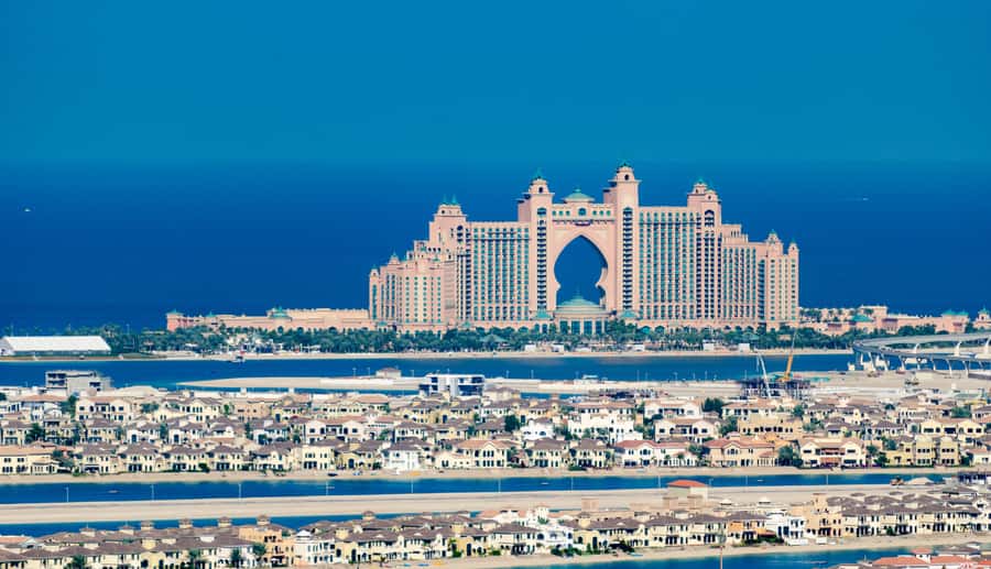 Dubai: Full-Day Private Highlights Tour with Hotel Transfers - Souk Madinat and the Burj Al Arab