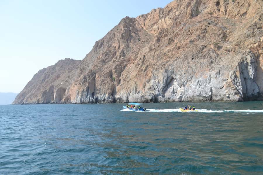 Dubai: Full-Day Sea Safari to Musandam - Crossing from the UAE into Oman