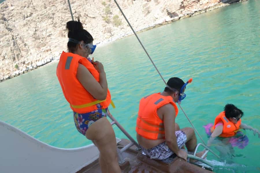 Dubai: Full-Day Sea Safari to Musandam - The early pickup and long road to Dibba